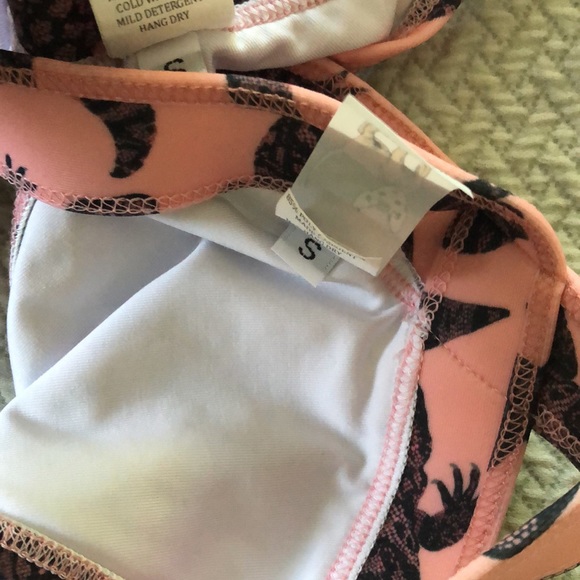 Velvet sphynx bikini - Picture 5 of 7